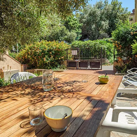 Apartamento Quadrilocale Via D'annunzio San Teodoro (Sardinia)